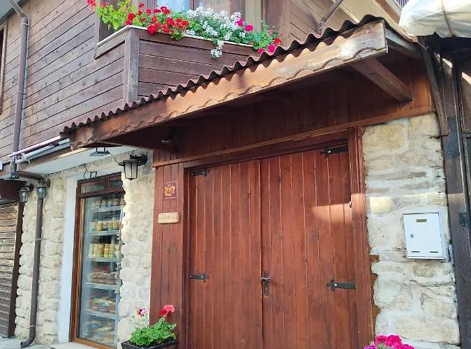 Гостевой дом Guest Melsambria 4*