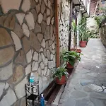 Guest house Guest Melsambria