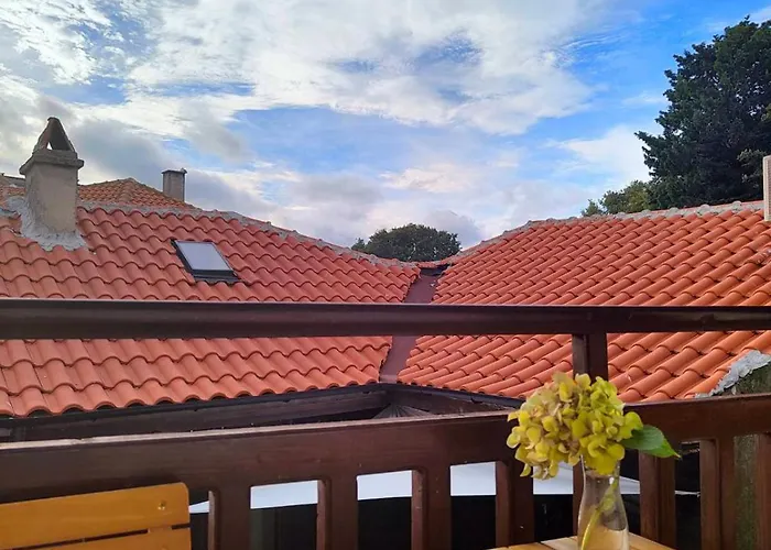 招待所 Guest Melsambria 4*